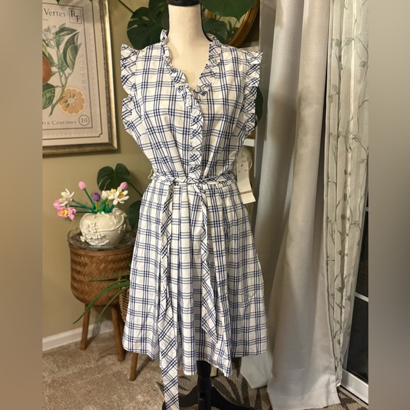 Elegant Checkered Ruffle Mini Dress - Picture 2 of 11
